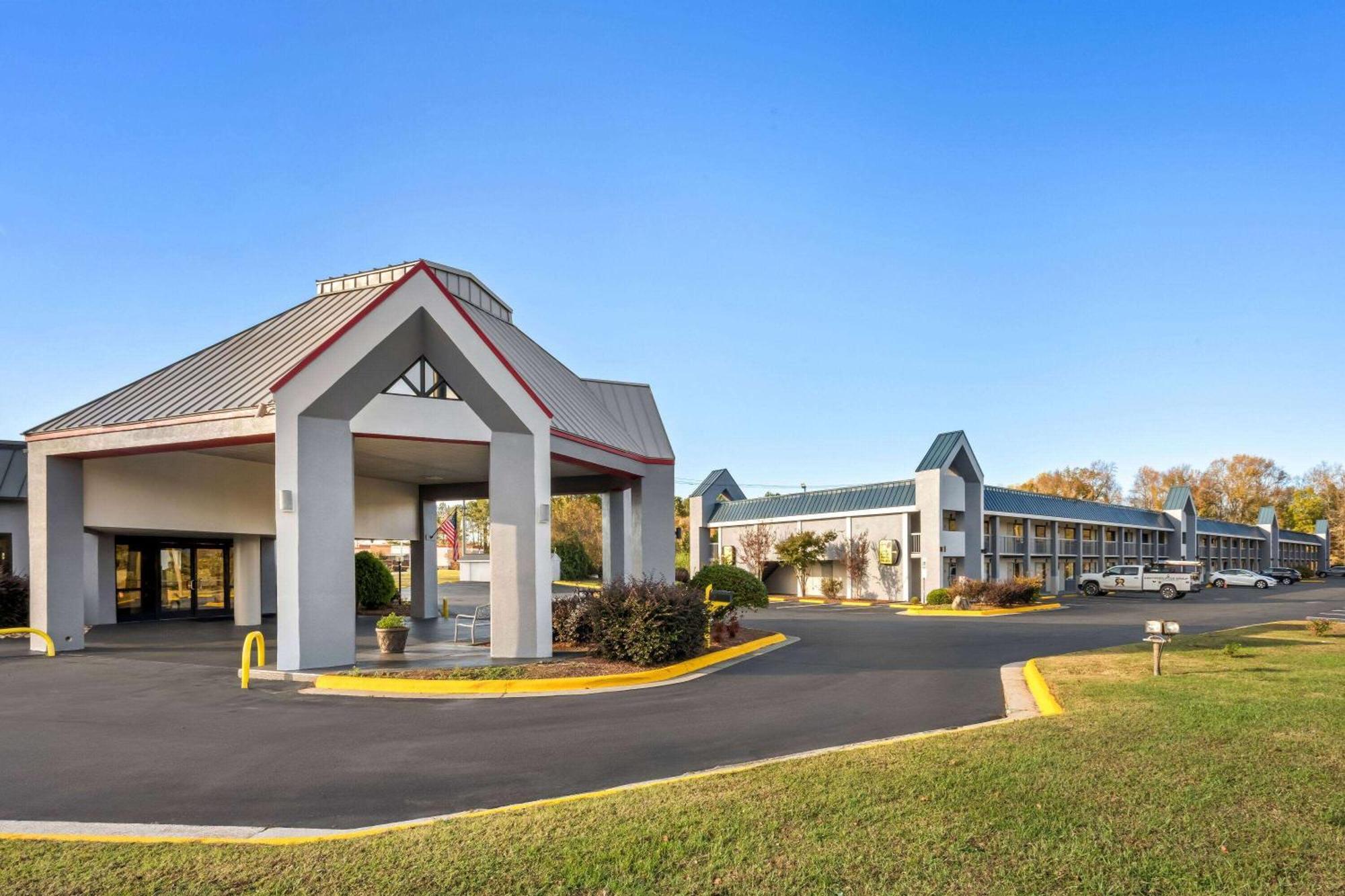 Super 8 By Wyndham Garysburg/Roanoke Rapids Otel Dış mekan fotoğraf